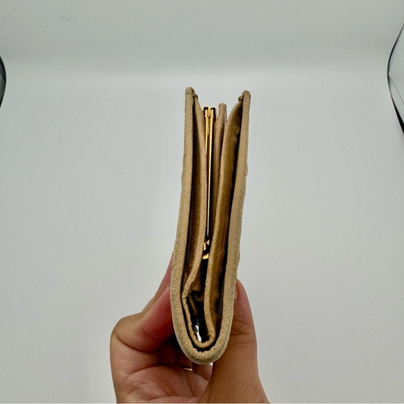 Chanel Vintage Beige Quilted Women's Wallet - Picture 9 of 9